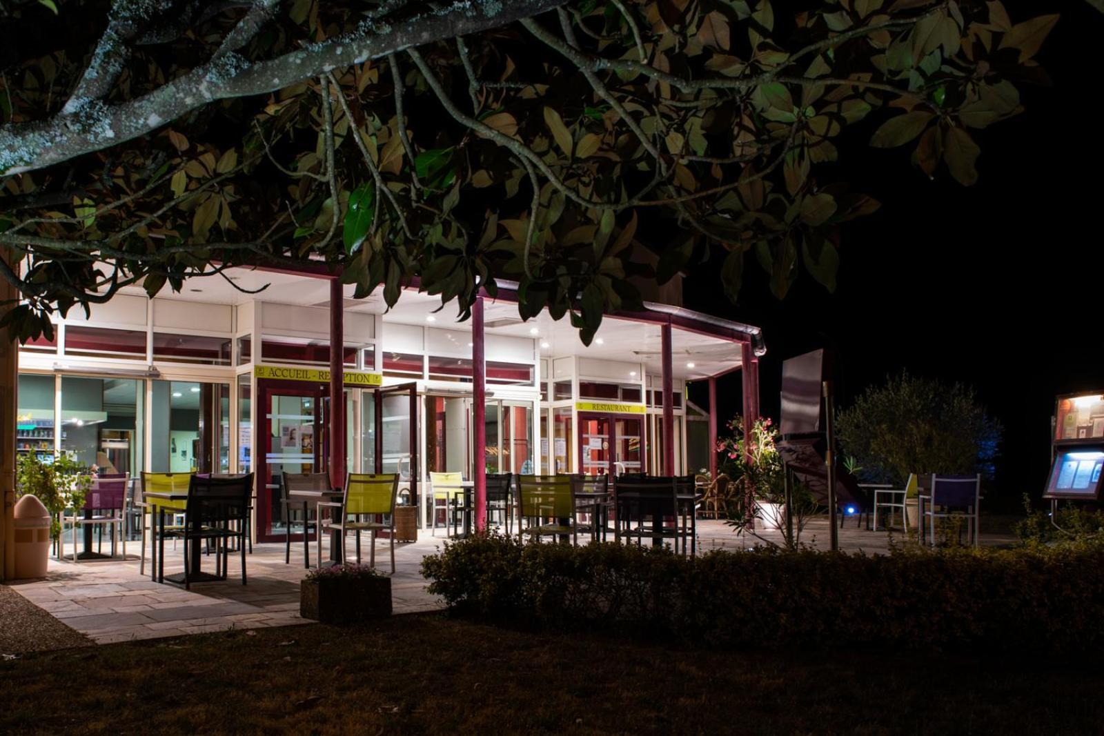Logis Hotel Restaurant L'Escapade Le Pêchereau المظهر الخارجي الصورة